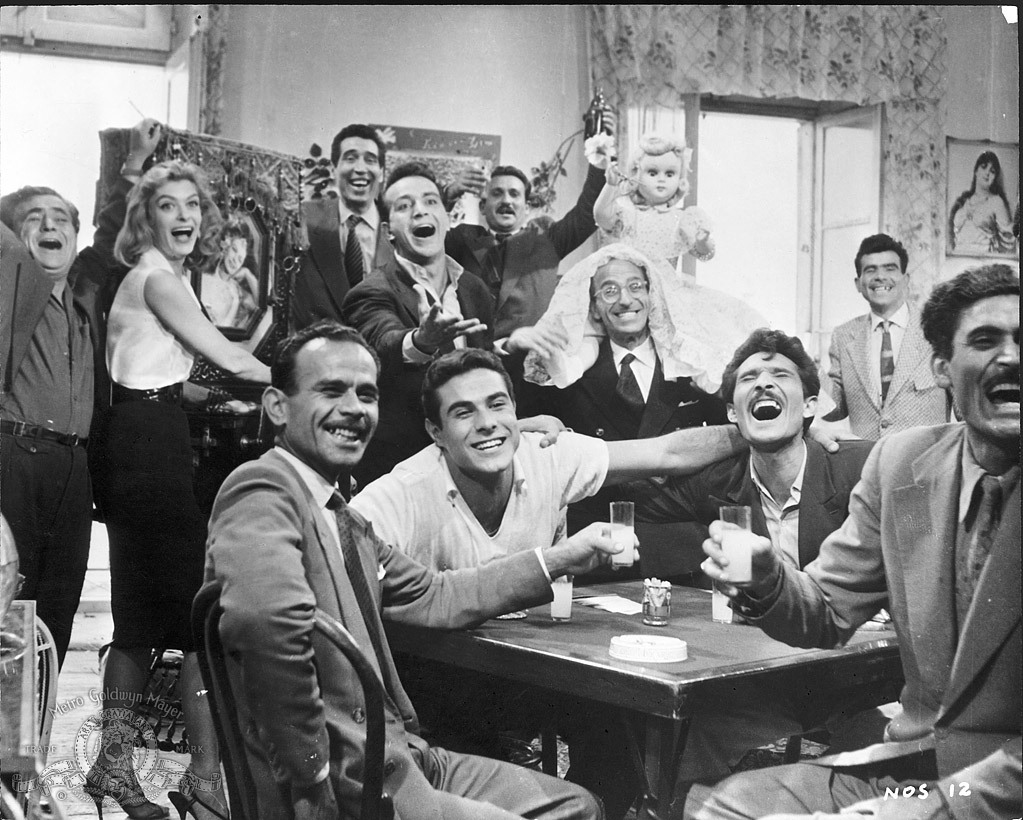 痴汉艳娃剧照的剧照