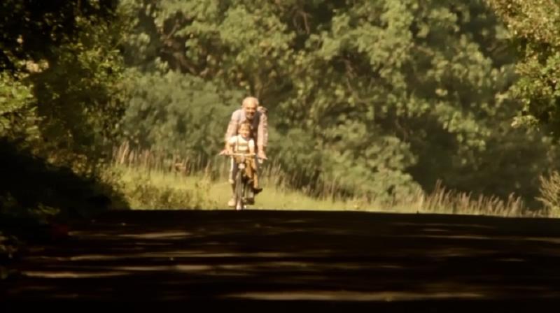 给我一个爸剧照的剧照