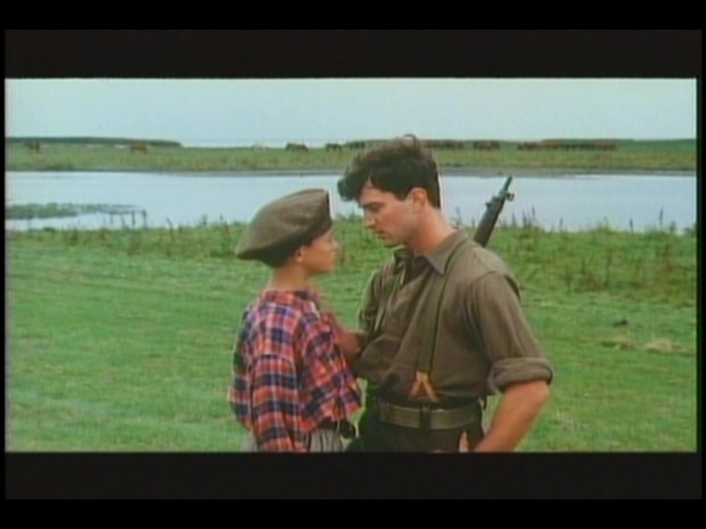 军官与男孩剧照的剧照