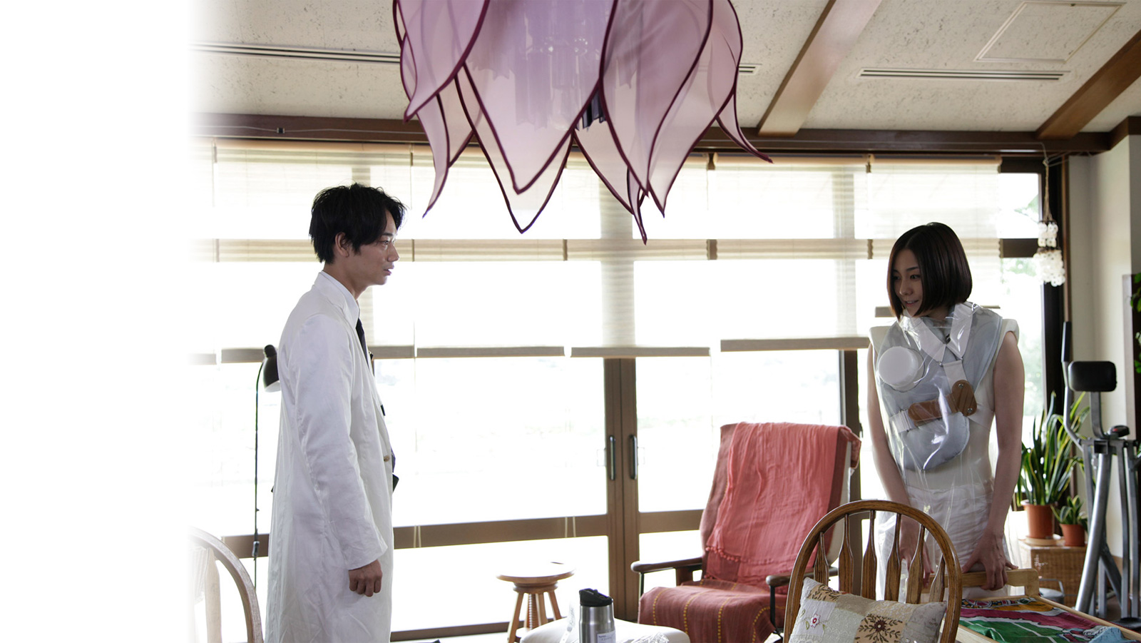 沙尼达尔之花剧照的剧照