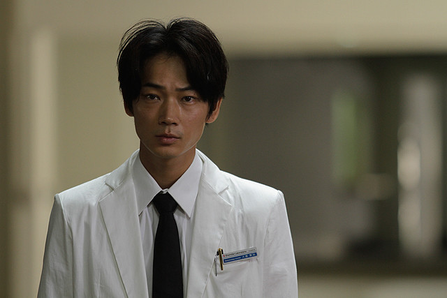 沙尼达尔之花剧照的剧照