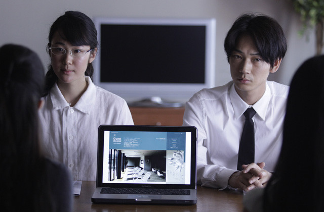 沙尼达尔之花剧照的剧照