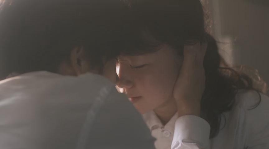 沙尼达尔之花剧照的剧照