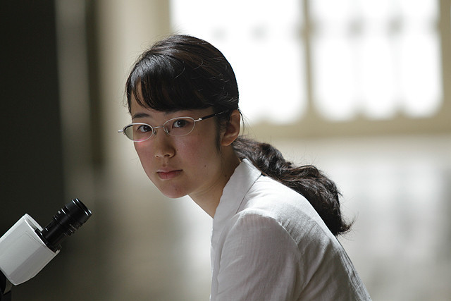 沙尼达尔之花剧照的剧照