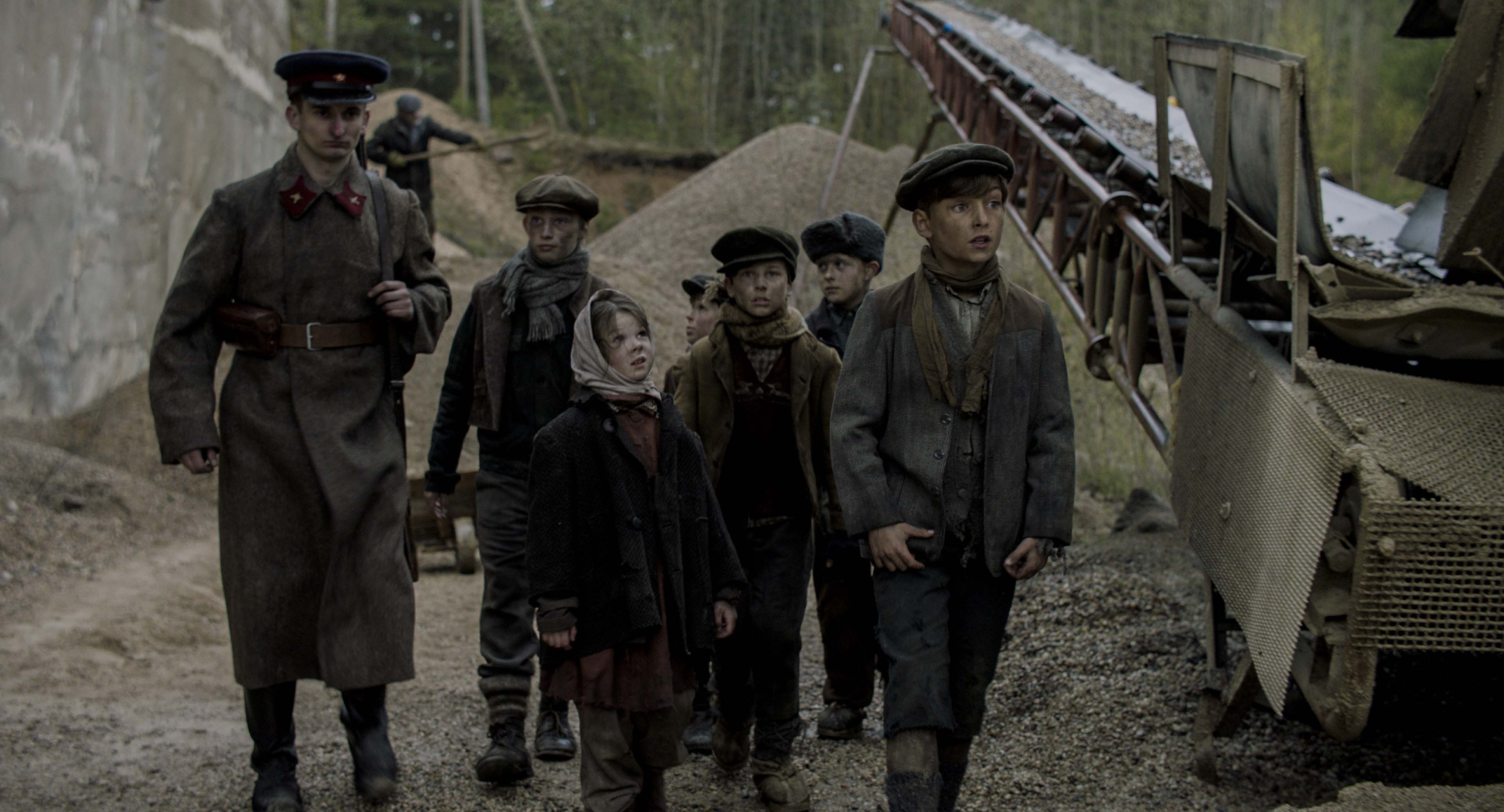 雪中灰剧照的剧照