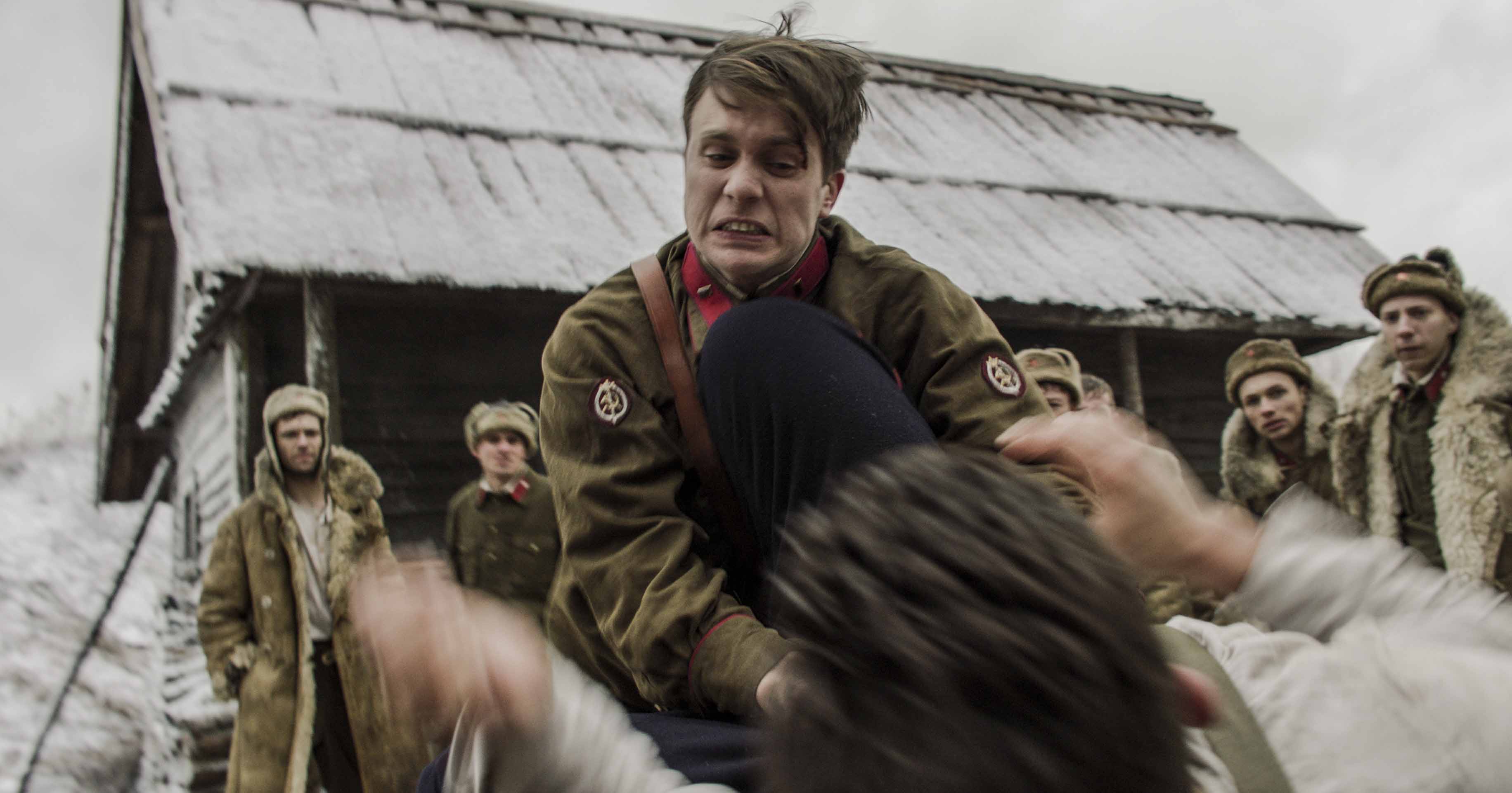 雪中灰剧照的剧照