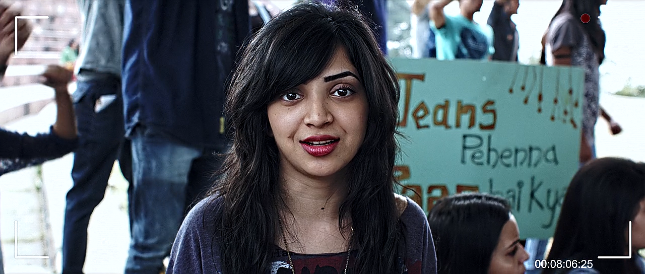 我罩袍下的口红剧照的剧照