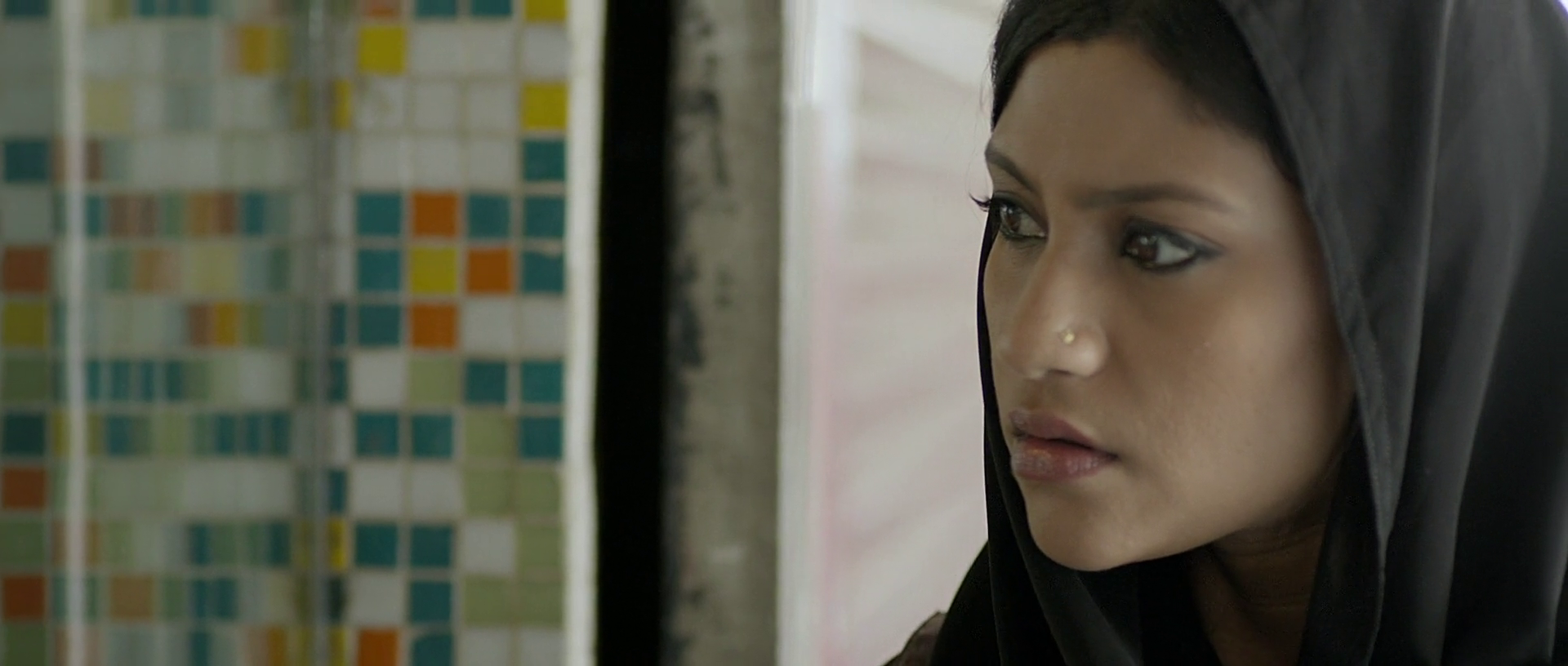 我罩袍下的口红剧照的剧照