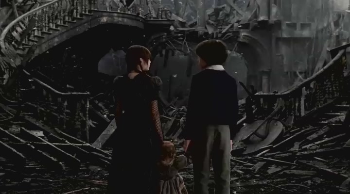 雷蒙·斯尼奇的不幸历险剧照的剧照