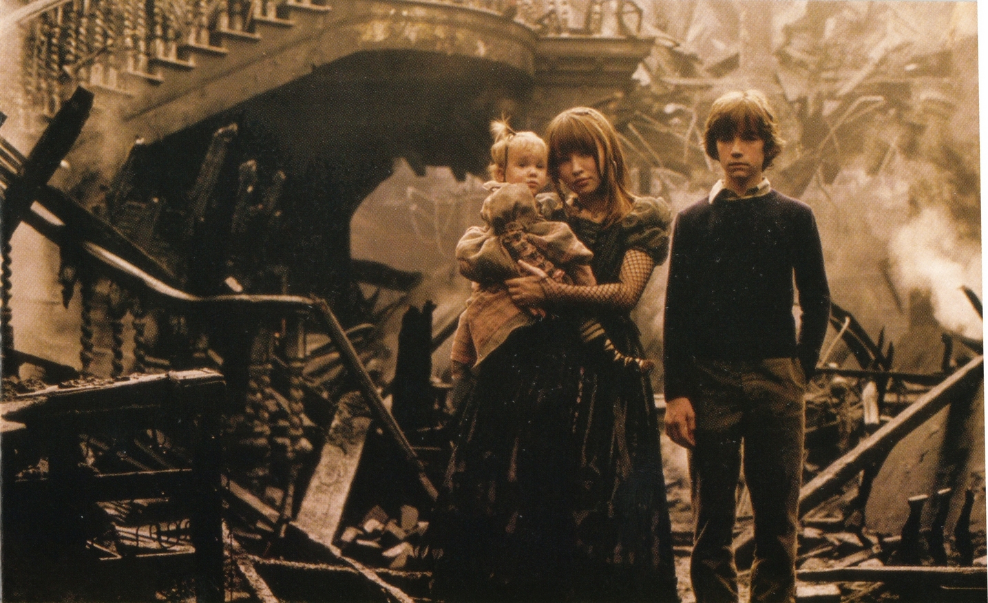 雷蒙·斯尼奇的不幸历险剧照的剧照