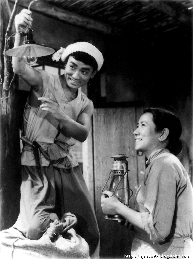 我们村里的年轻人剧照的剧照