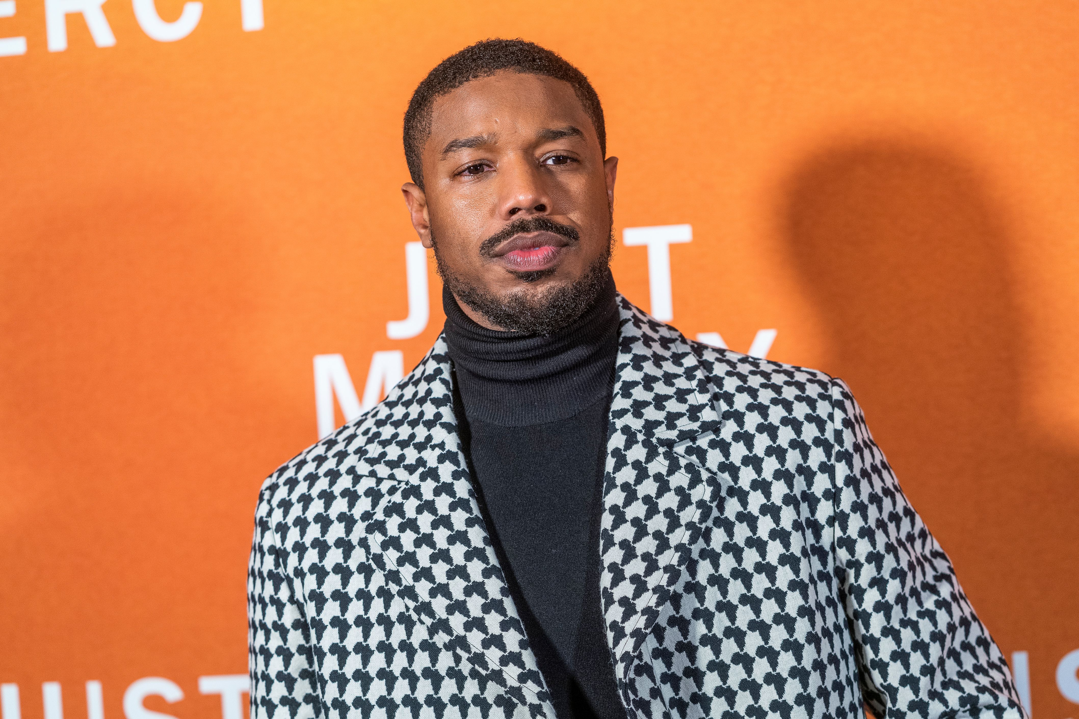 正义的慈悲剧照的剧照