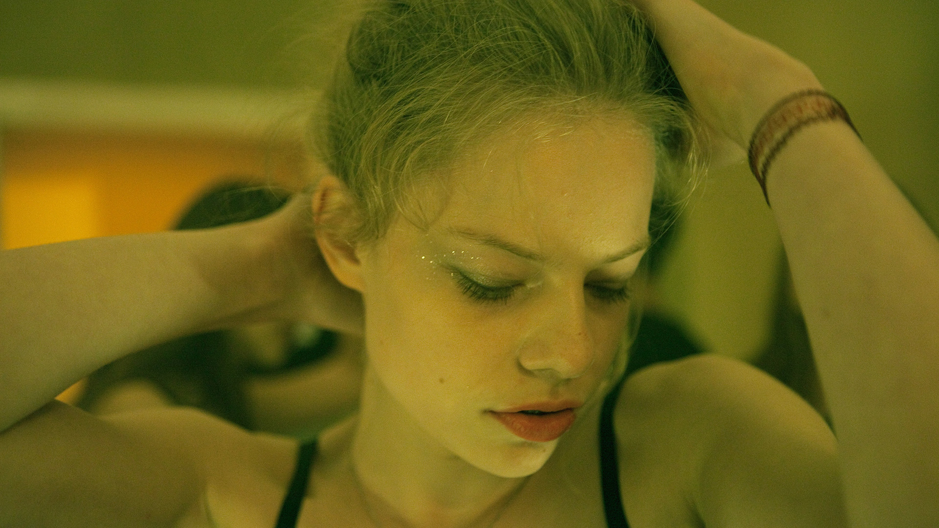 一千种方式形容雨剧照的剧照