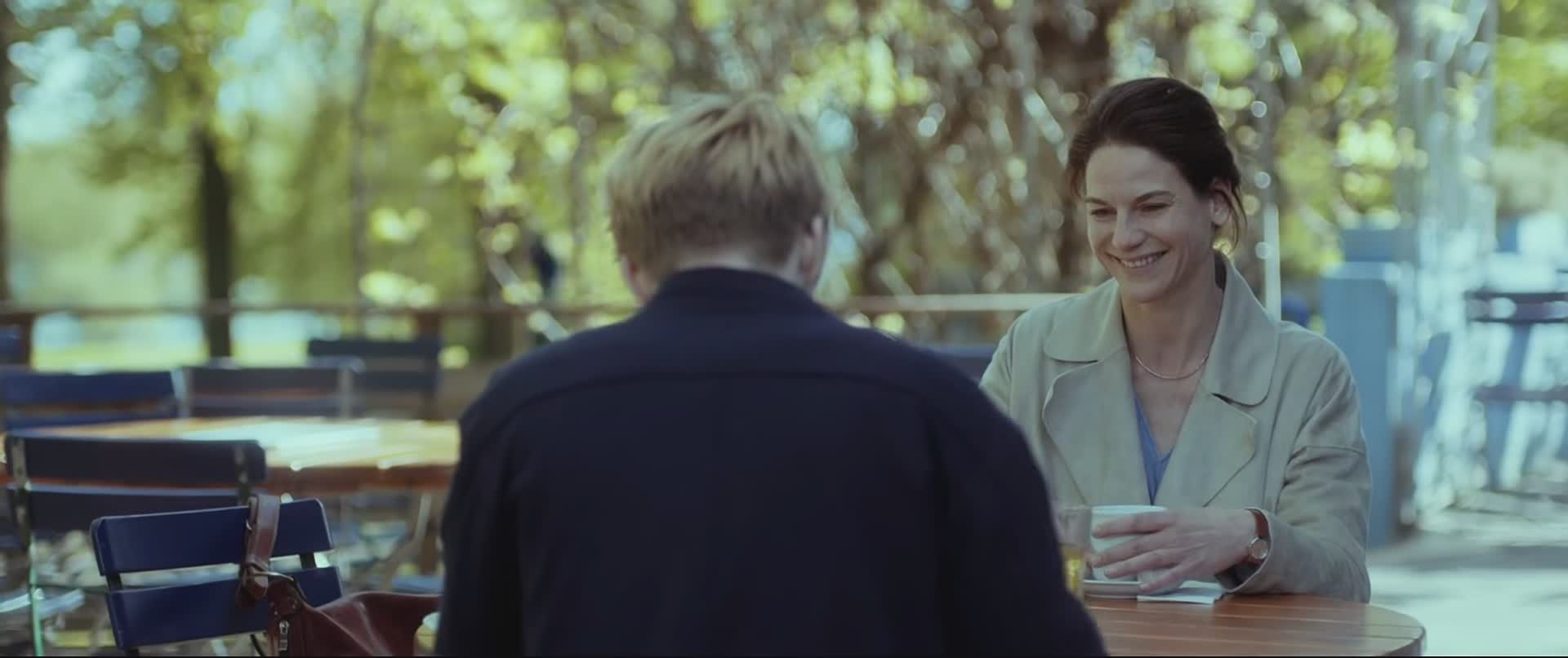 一千种方式形容雨剧照的剧照