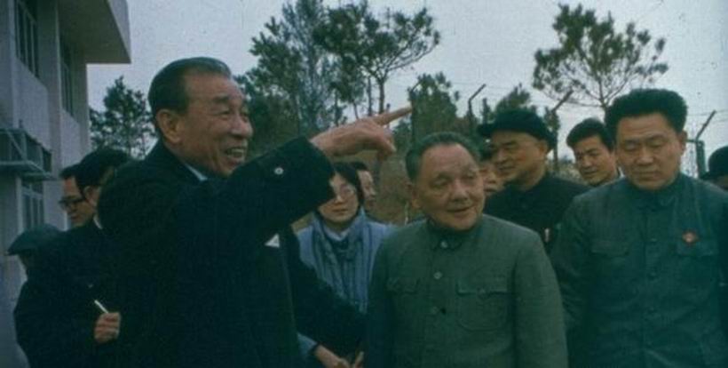 脊梁剧照的剧照