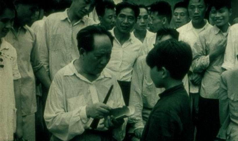 脊梁剧照的剧照