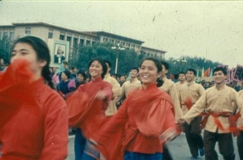 脊梁剧照的剧照