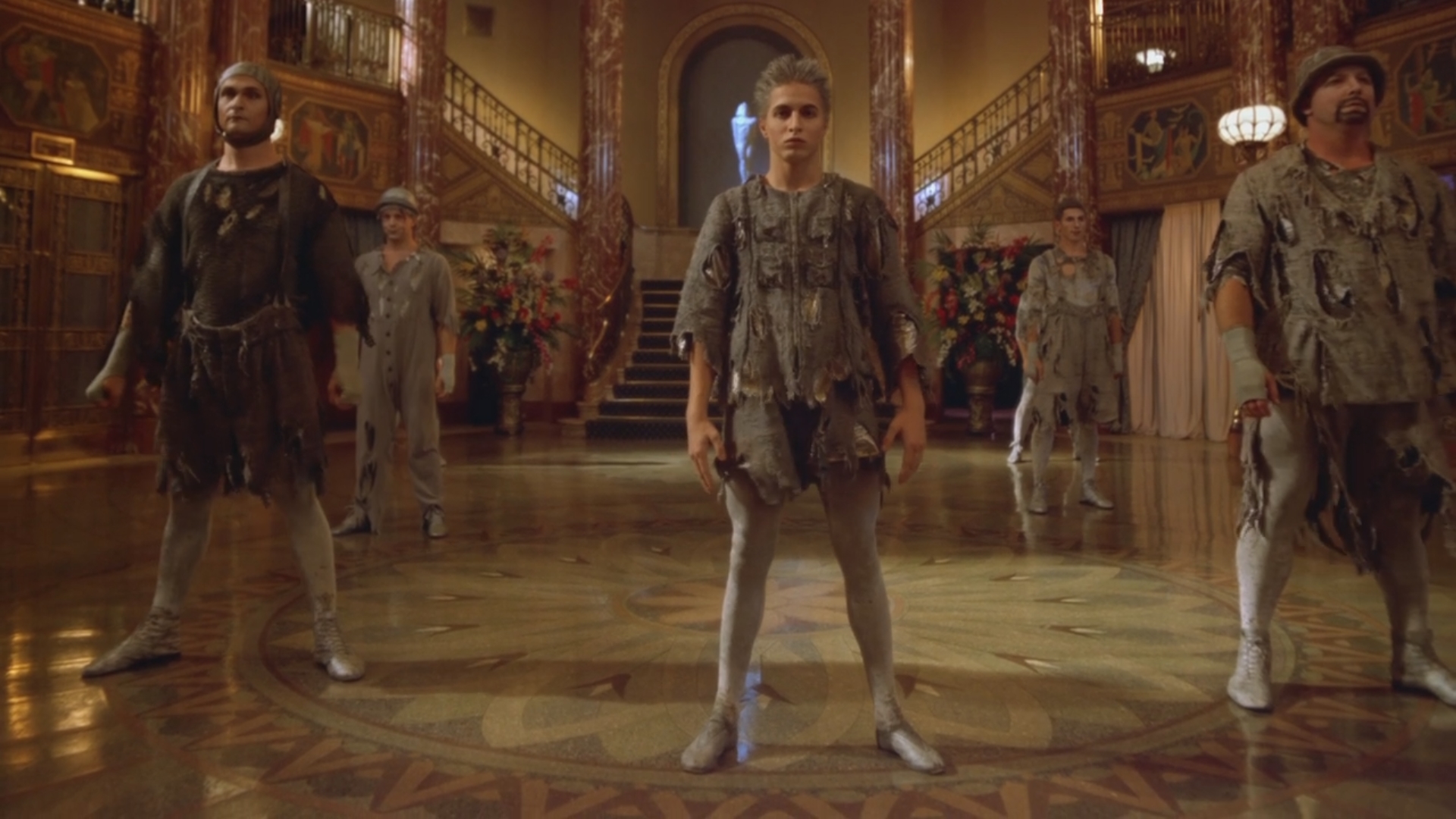 太阳马戏团：人生之旅剧照的剧照