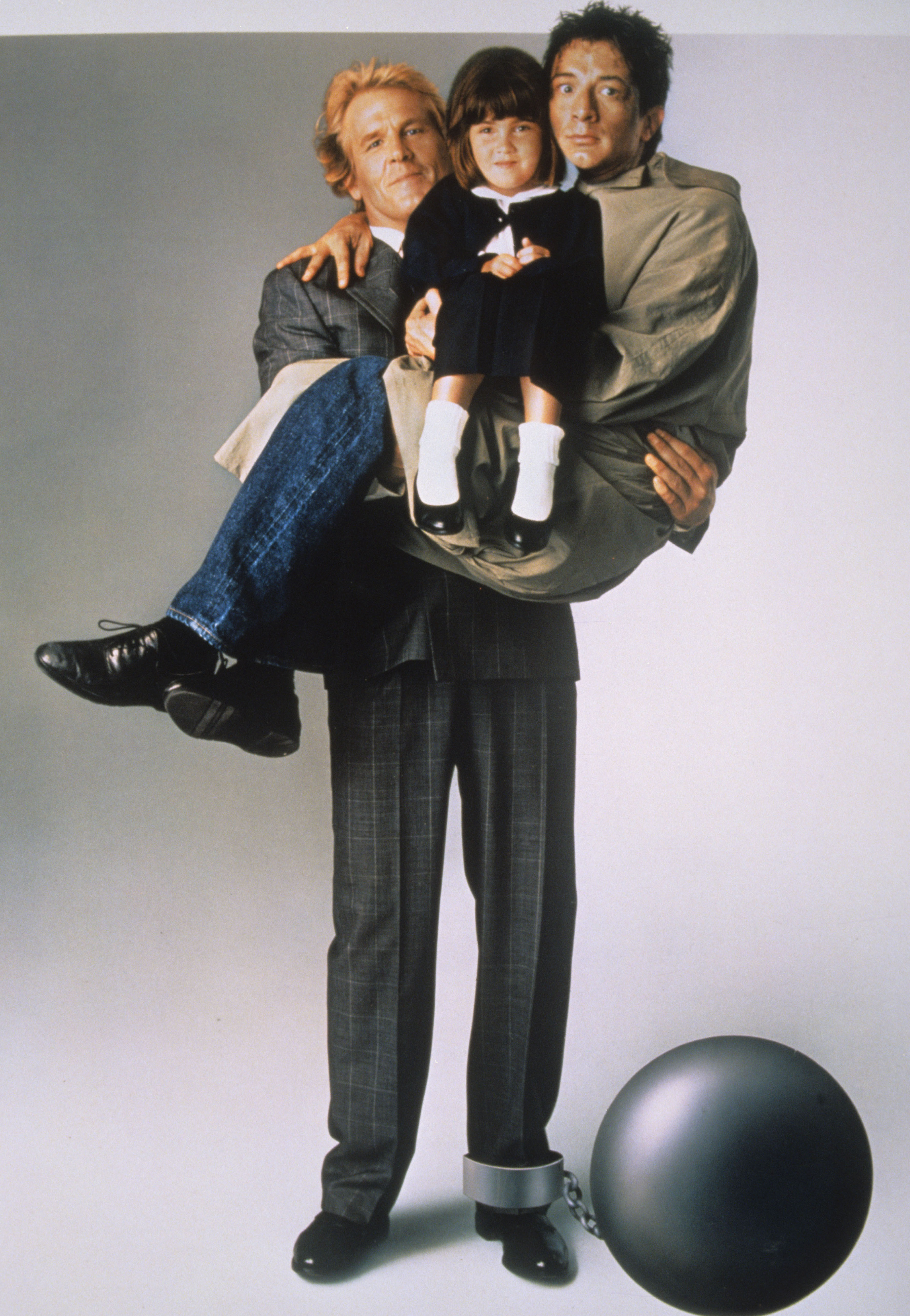 两大一小三俘虏剧照的剧照