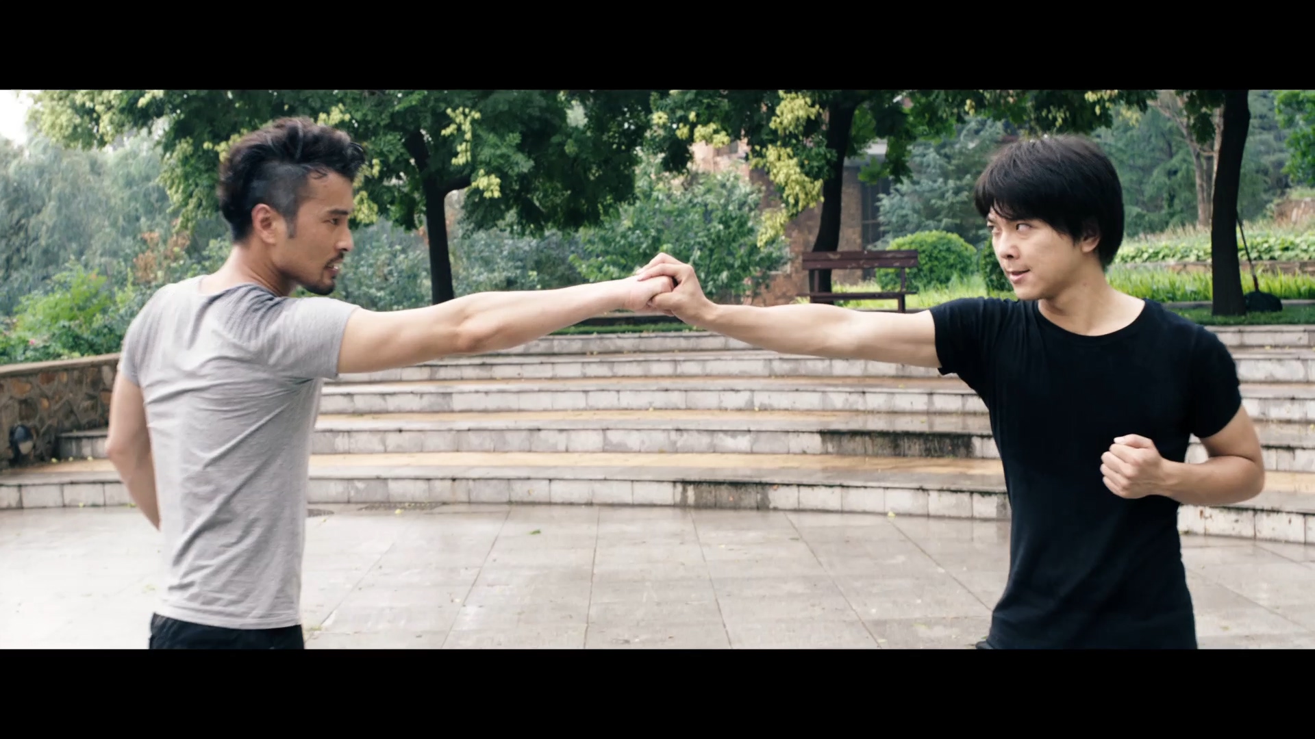 叛逆的征途之我非英雄剧照的剧照