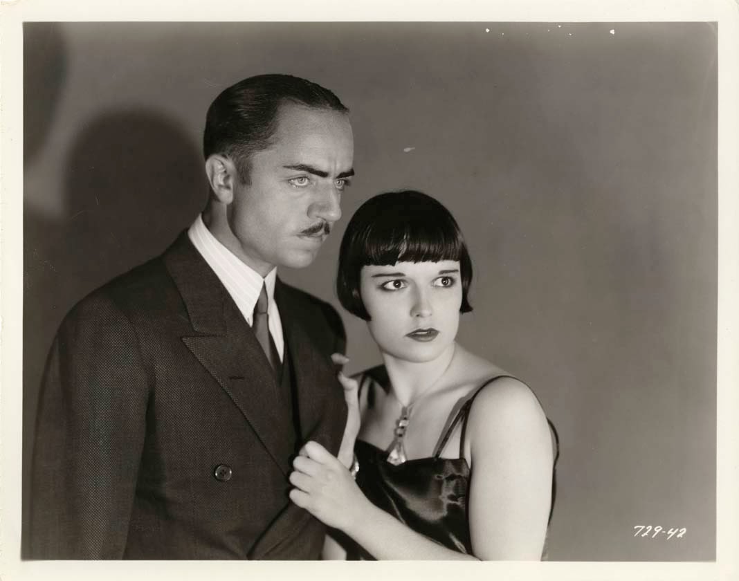 金丝雀谋杀案剧照的剧照