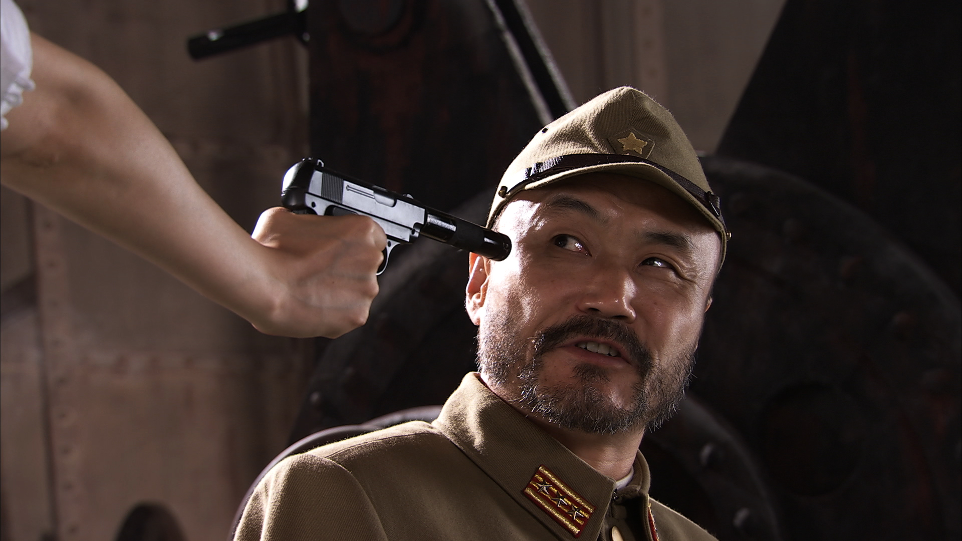 举起手来2：追击阿多丸号剧照的剧照