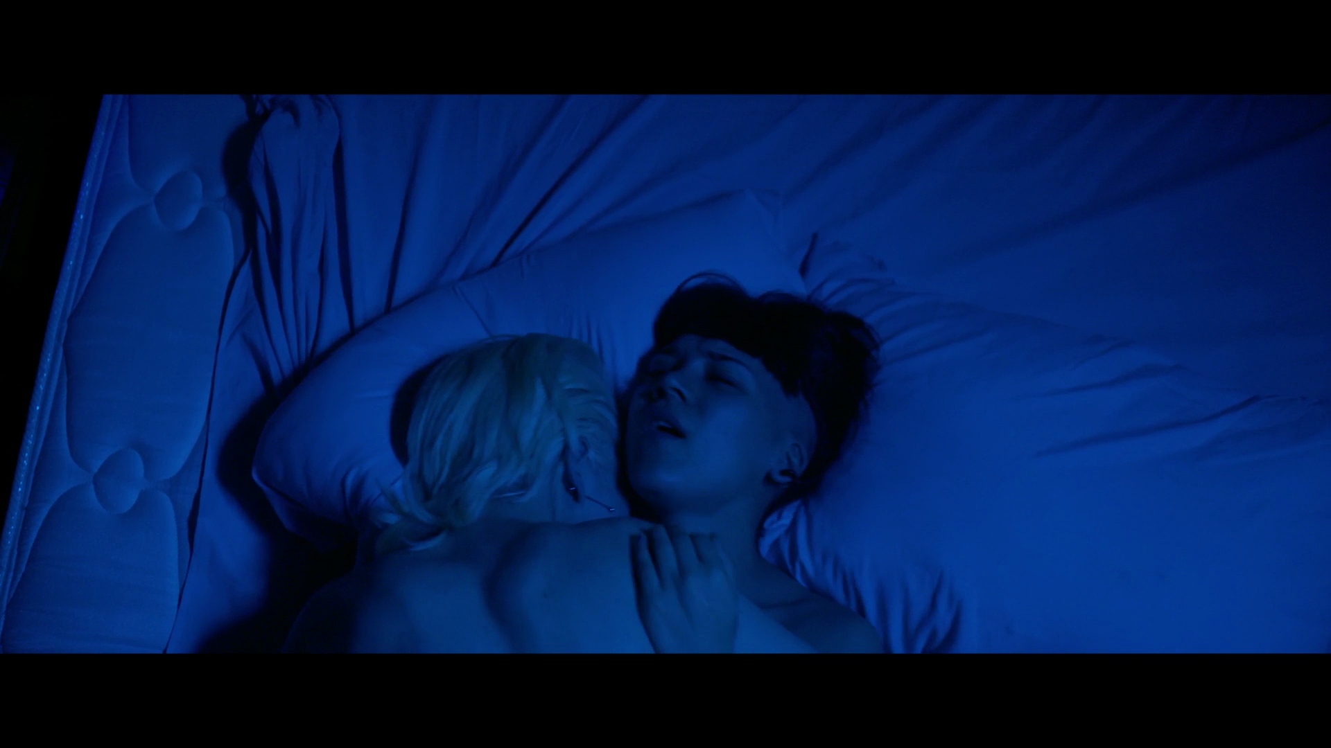 厄玛剧照的剧照