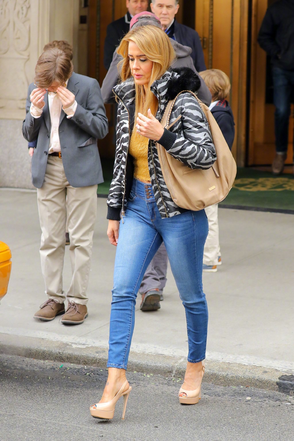 金翅雀剧照的剧照