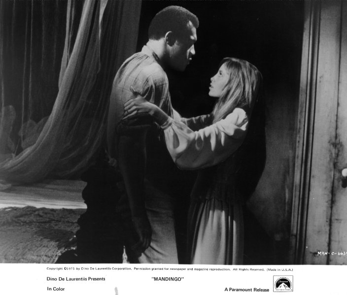 曼丁哥剧照的剧照