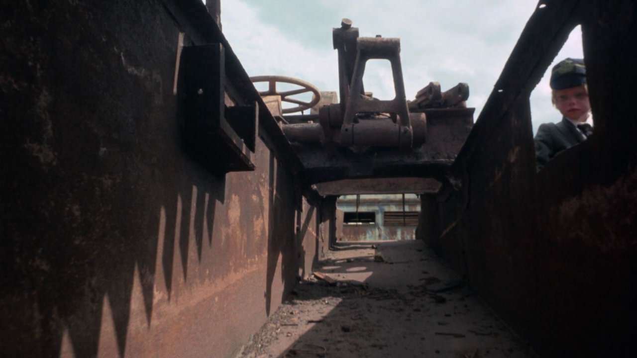 小姐弟荒原历险剧照的剧照