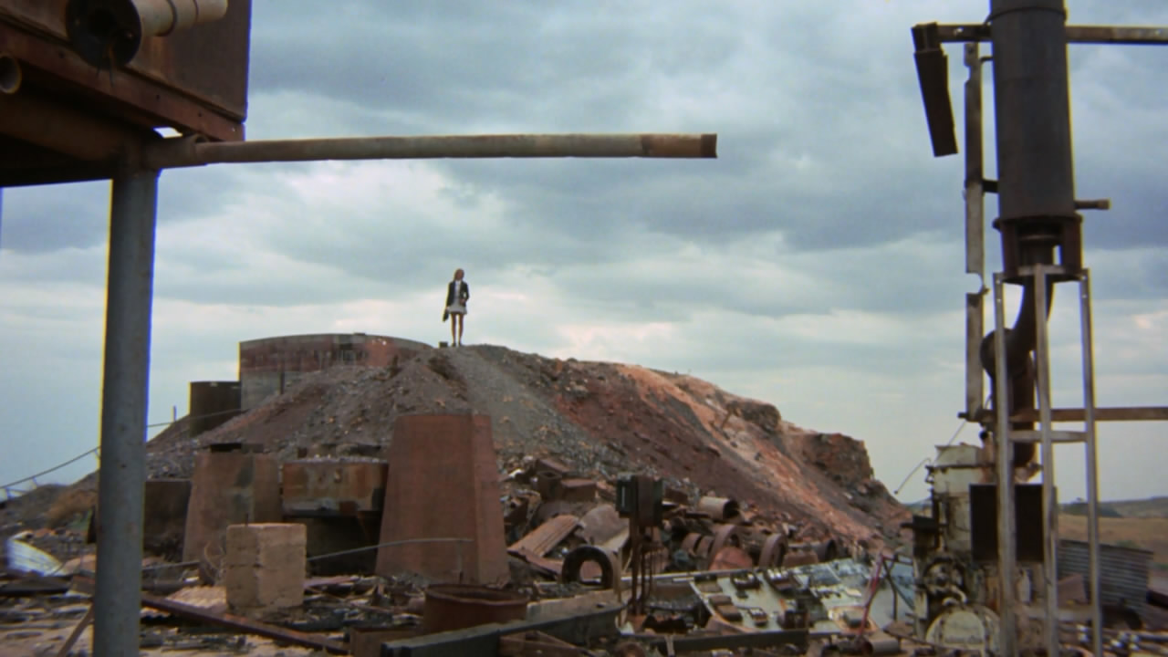 小姐弟荒原历险剧照的剧照