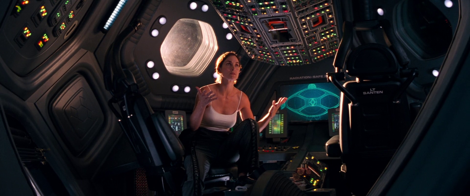 红色星球剧照的剧照