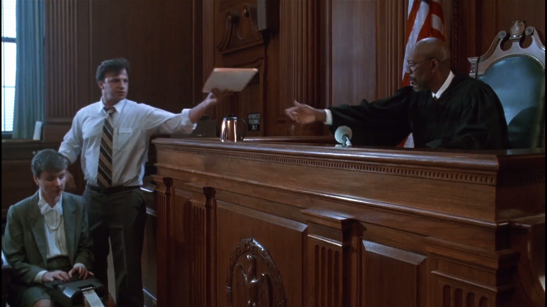 虚荣的篝火剧照的剧照