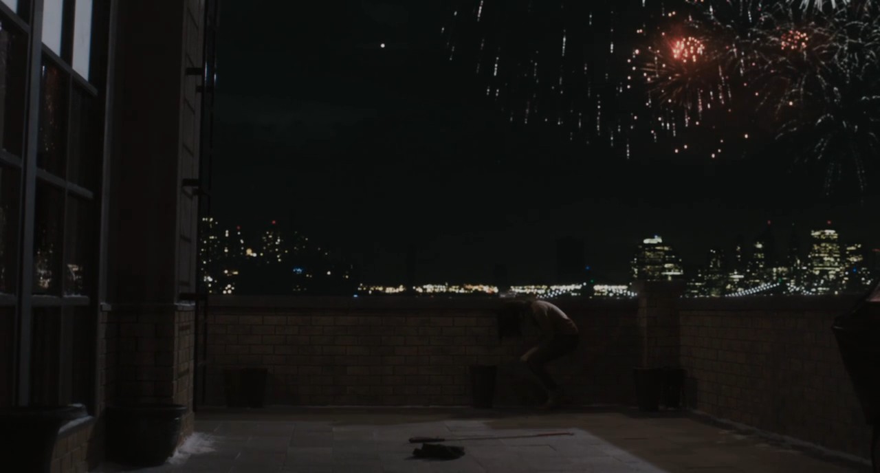 顶层楼房剧照的剧照