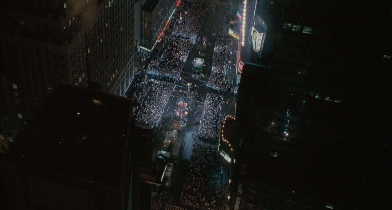 顶层楼房剧照的剧照