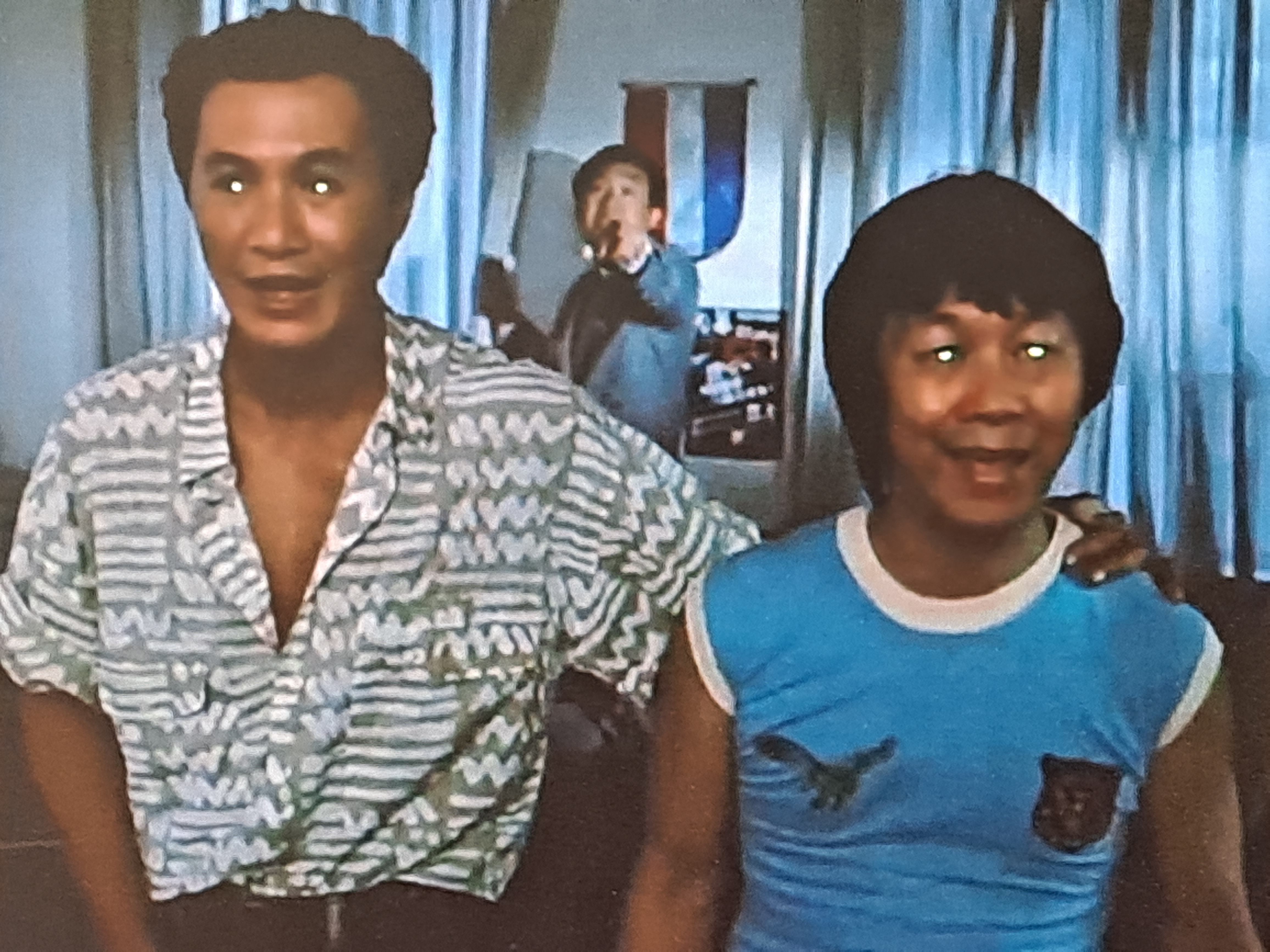 新半斤八两剧照的剧照