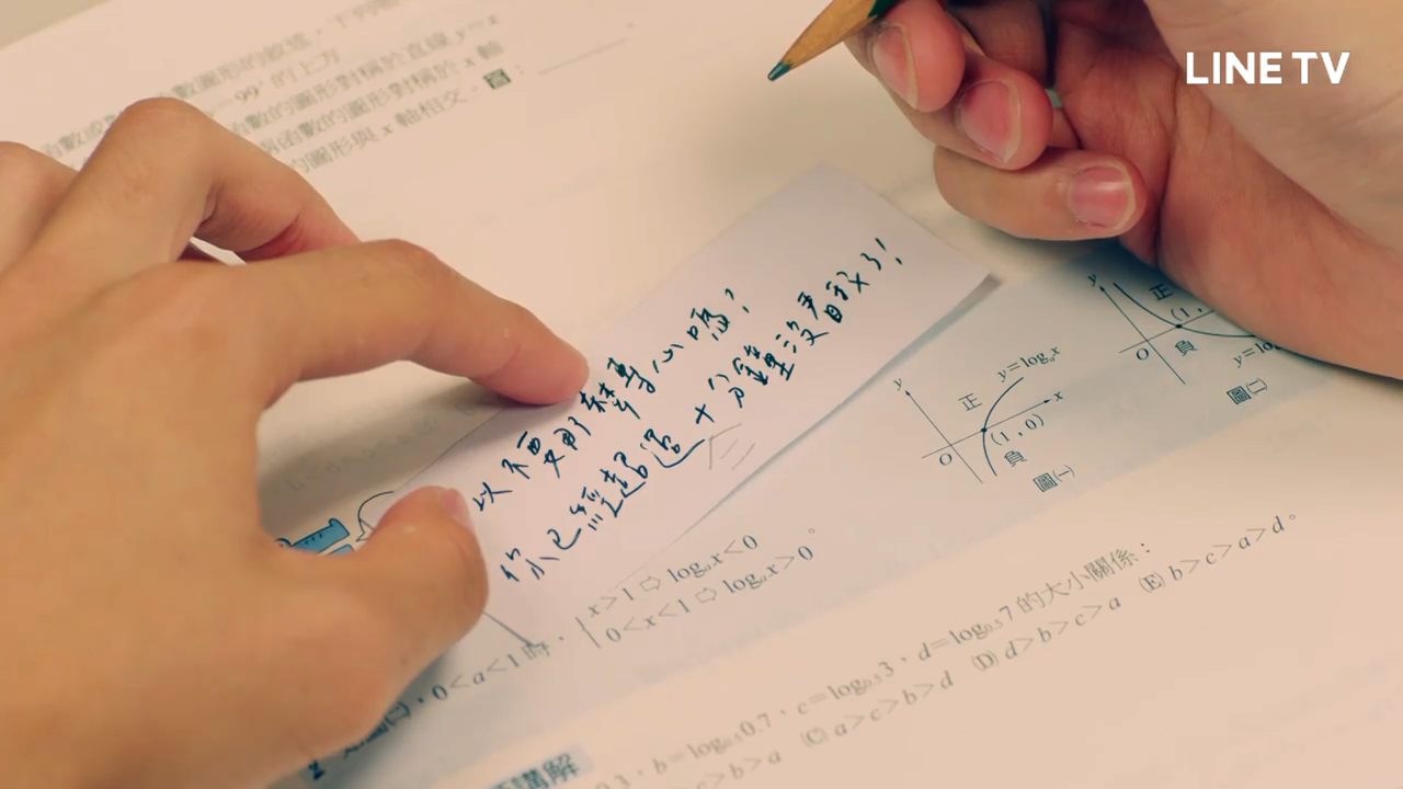 深蓝与月光剧照的剧照