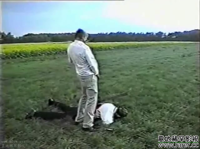 我在你的尸体上撒尿剧照的剧照