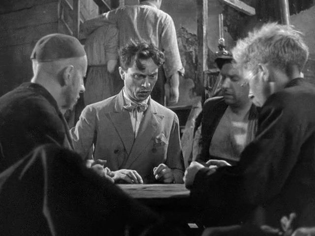 低下层剧照的剧照