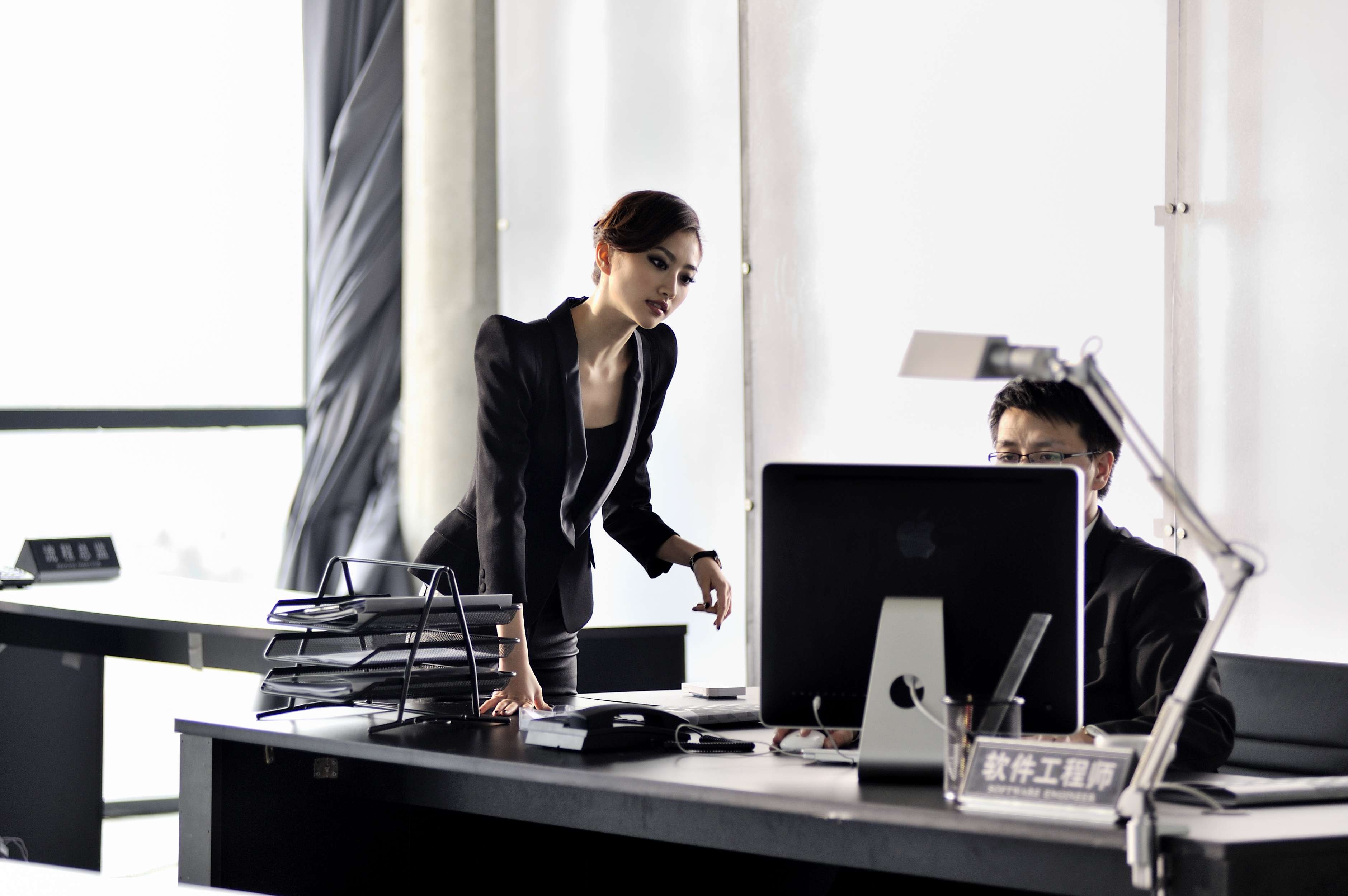 我的美女老板剧照的剧照