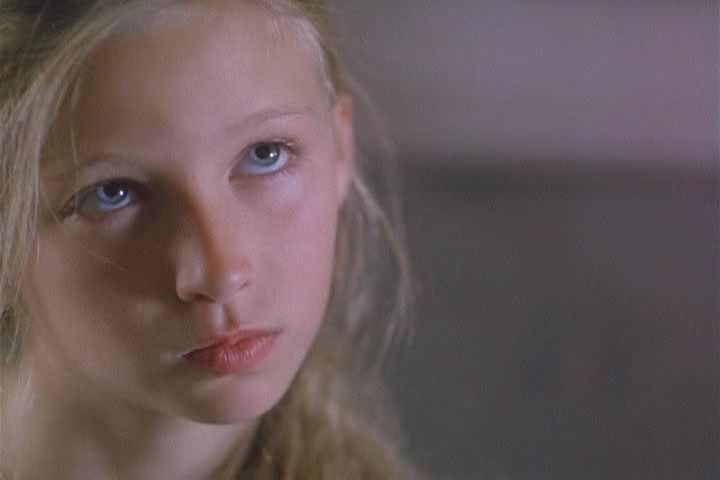 天使坠落人间剧照的剧照