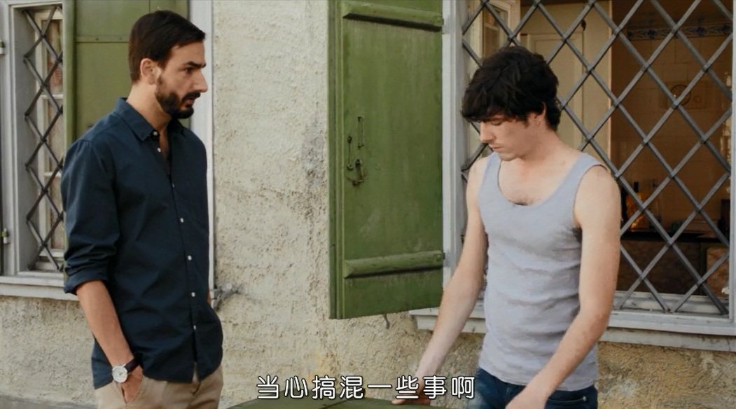 男人，爱人和母亲剧照的剧照