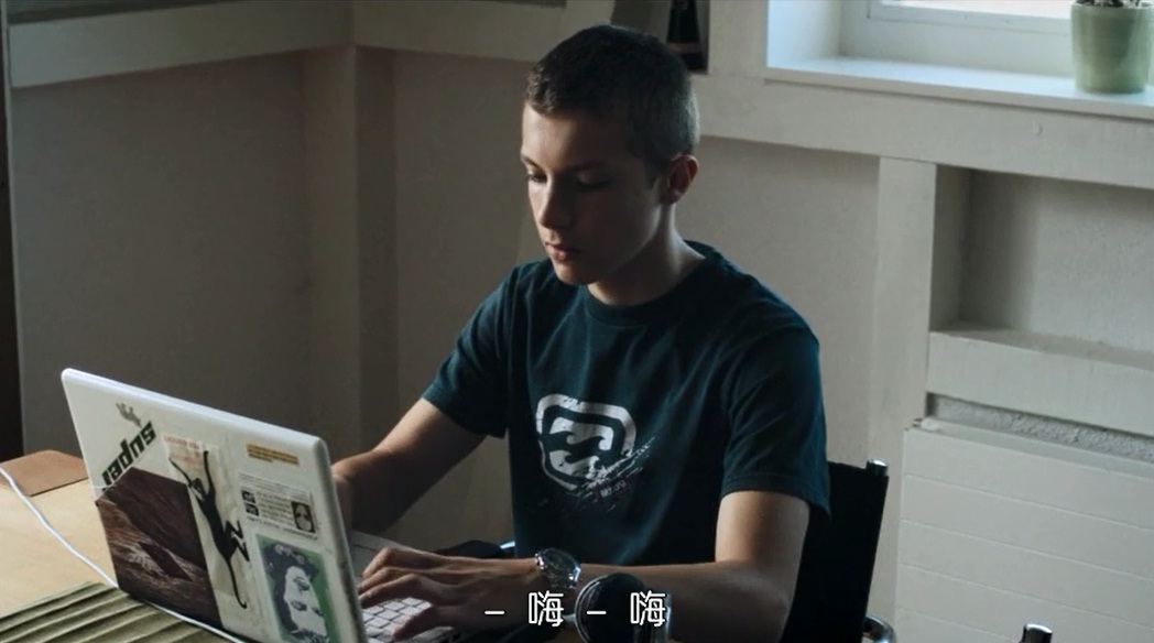 男人，爱人和母亲剧照的剧照