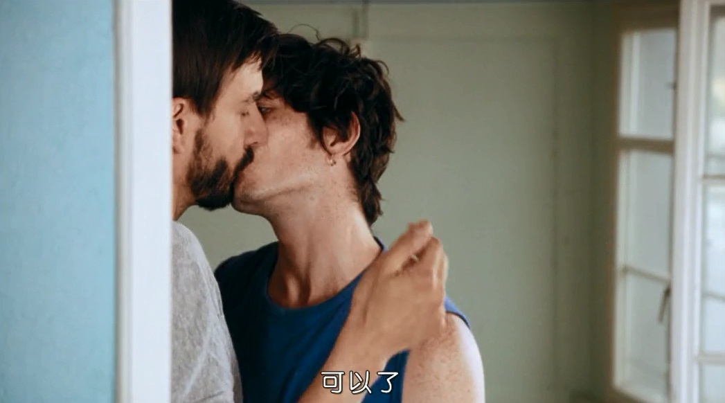 男人，爱人和母亲剧照的剧照