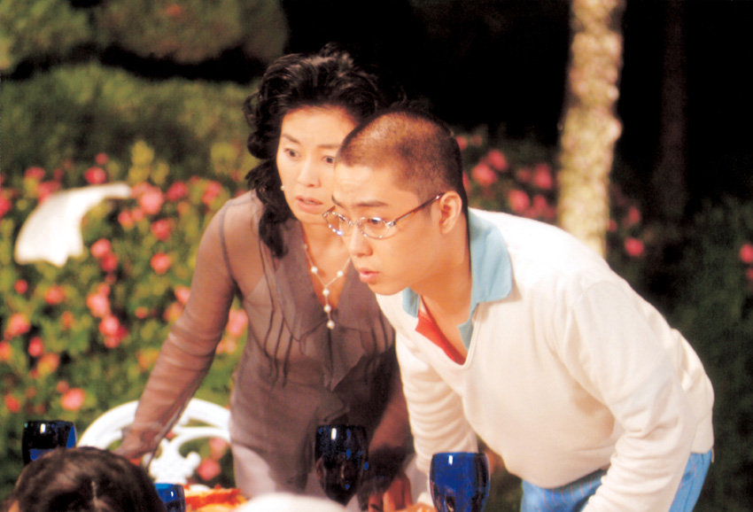 高中女生要出嫁剧照的剧照