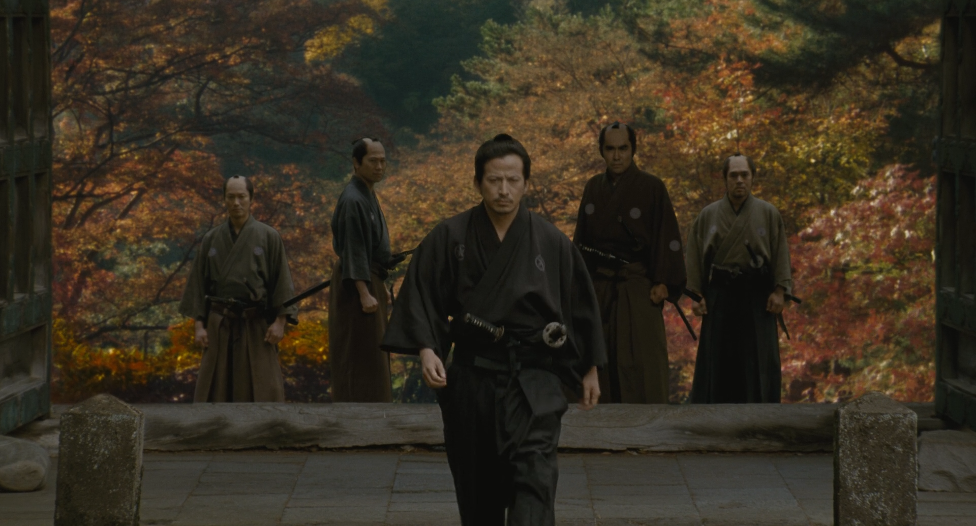 山茶花飘零剧照的剧照