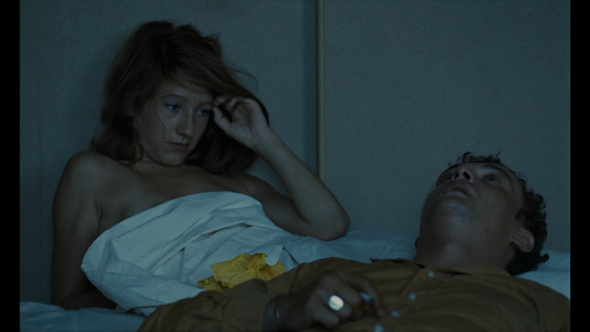 张口结舌剧照的剧照