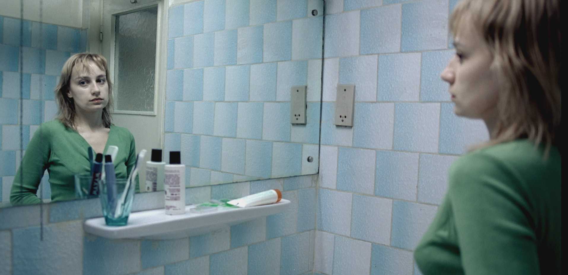 四月三周两天剧照的剧照