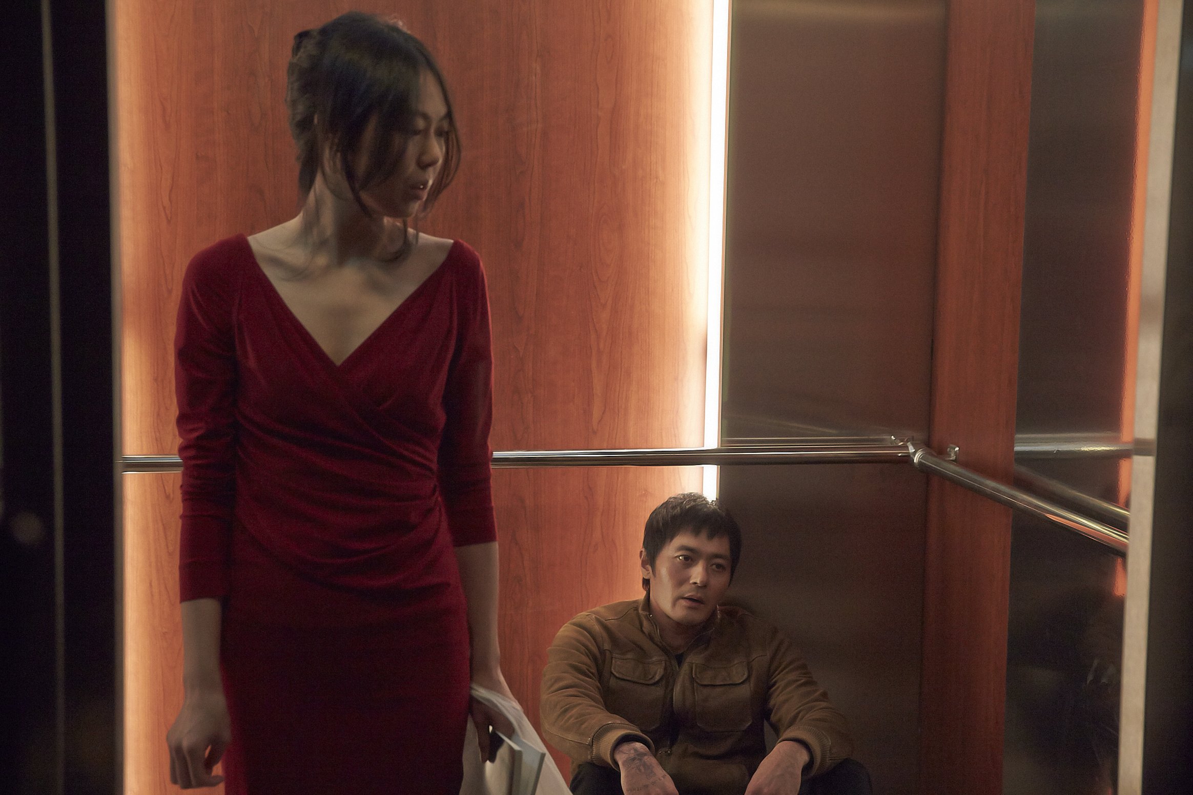 哭泣的男人剧照的剧照