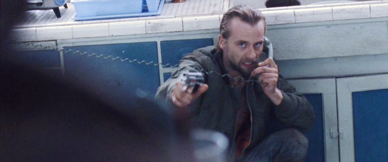 至高侵袭剧照的剧照